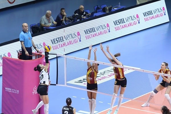 Galatasaray BJK'yi 3-1 yendi