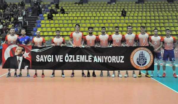 Beş setlik müthiş mücadelede 2 puan İBB'nin