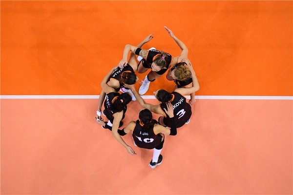 Eczacıbaşı VitrA Final'de