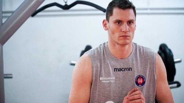 Stern: 'Gücümüzü israf etmeyelim, Maskesiz dışarı çıkmayalım, hayatta kalalım'