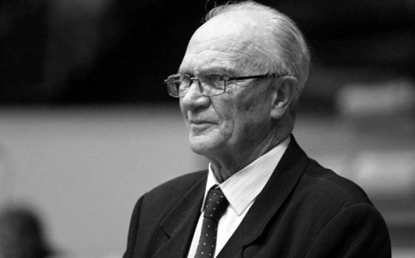 Bulgar voleybolunun büyük ismi Todor Simov hayatını kaybetti