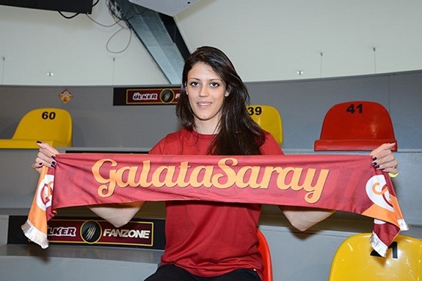 F.Bahçe, G.Saray'ın eski oyuncusu ile anlaşmak üzere