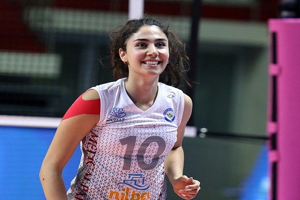 Hümay Topaloğlu: Sultanların Tokyo'ya gidecek olmaları beni heyecanlandırıyor