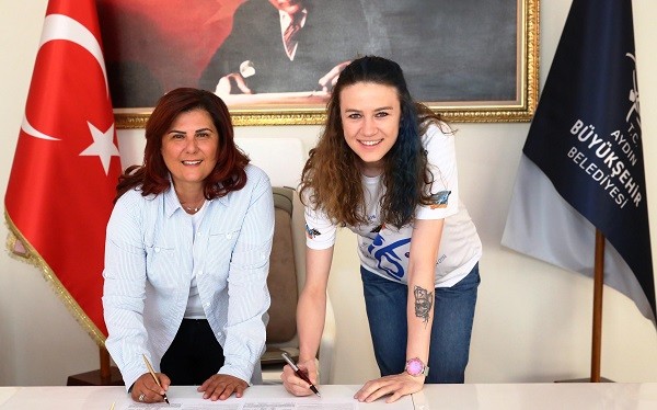 Meryem Boz önümüzdeki sezon da Aydın'da