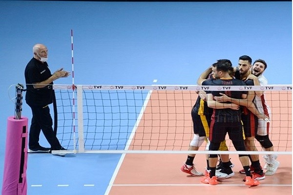 Nedim Özbey: 'Çok umutluyum onlardan'