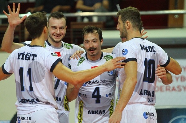 Arkas Spor, İzmir’de Ziraat Bankkart’ı ağırlıyor 