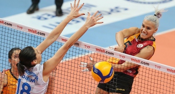 Nilüfer, Cim Bom'a 1 set dayanabildi