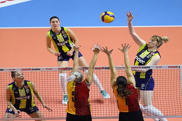 Derbi Fenerbahçe'nin