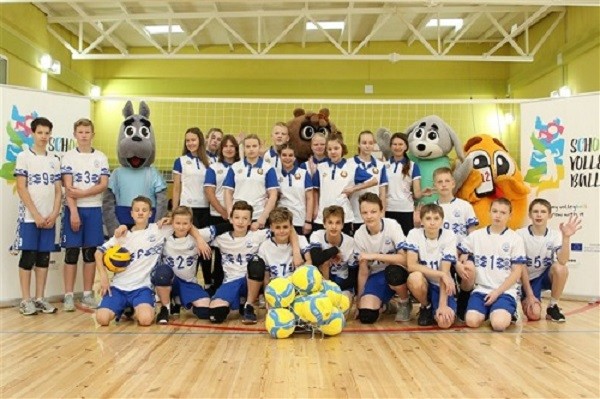 CEV Okul Projesi Belarus'ta
