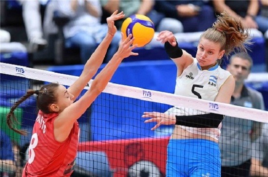 Genç Arjantinlilere Referans