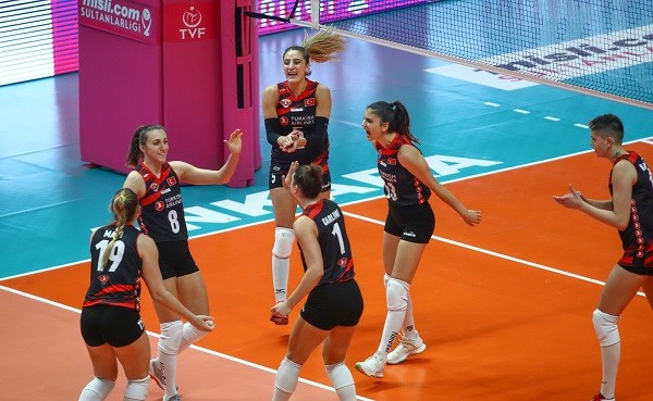 THY, VakıfBank'ın serisine son verdi