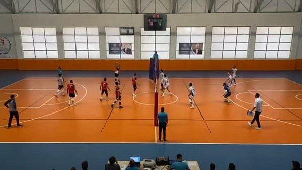 Erkekler 1.Ligi'nde 1 erteleme maçı oynandı