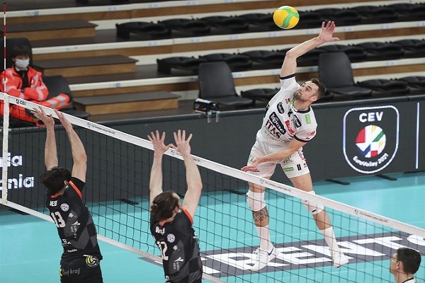 Şampiyonlar Ligi E Grubu'nda ikinci gün tamamlandı