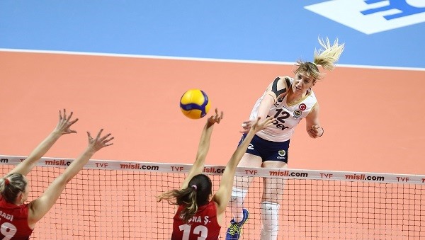 Fenerbahçe THY'ye set vermedi