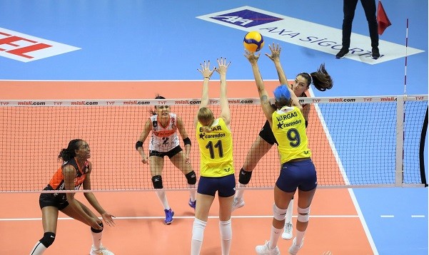 Derbi Fenerbahçe Opet'in