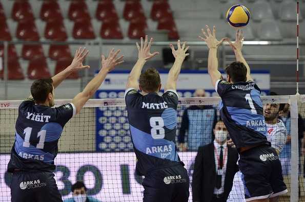 Arkas Spor erteleme maçında 3-1 mağlup oldu