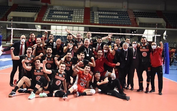Nefesler tutuldu, Ziraat Tarih Yazdı