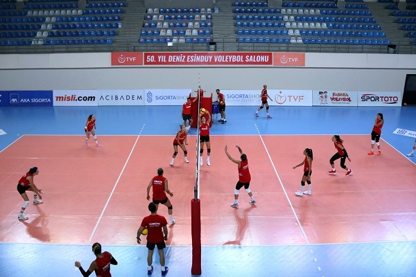 Sultanlar Olimpiyat Hazırlıklarına Başladı