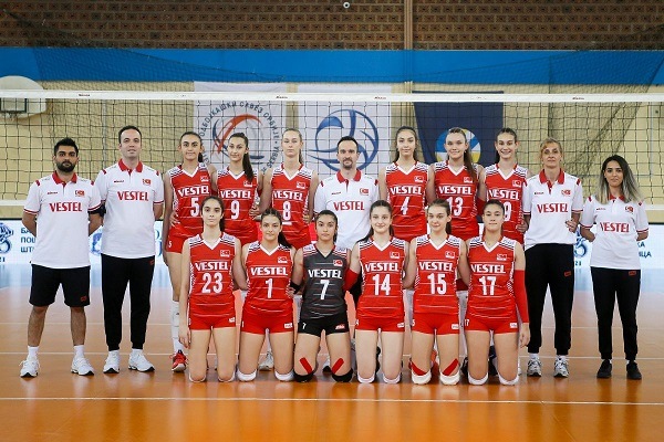U16 Milliler Polonya maçı ile başlayacak