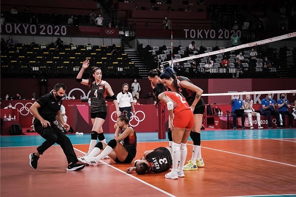 "Dişler kırıldı, dudaklar patladı, gerçekten ölüm grubu oldu"