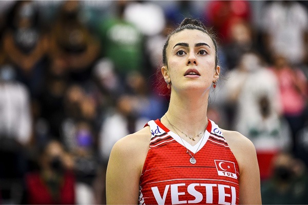 Bugün iyiydik ama daha iyisini yapabiliriz, hedefimiz finale çıkmak ve yarına hazırız