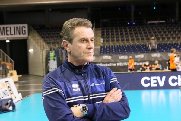 Voleybol, yeni bir şey öğretmeyi asla bırakmaz