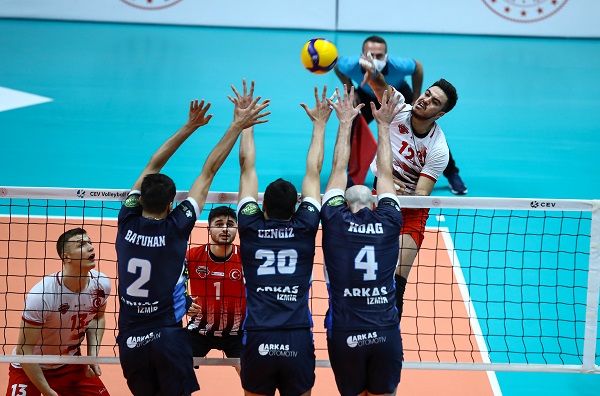 Spor Toto, Arkas Spor'u CEv Cup'tan eledi