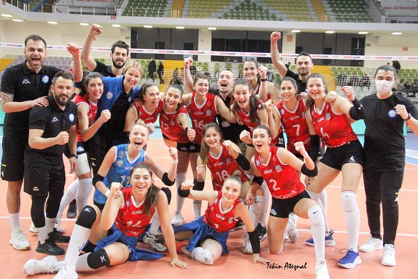 2 Saatlik mücadele sonunda Nilüfer 3 puanı kaptı