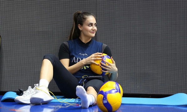'Kız çocuklarını voleybola yönlendirin'