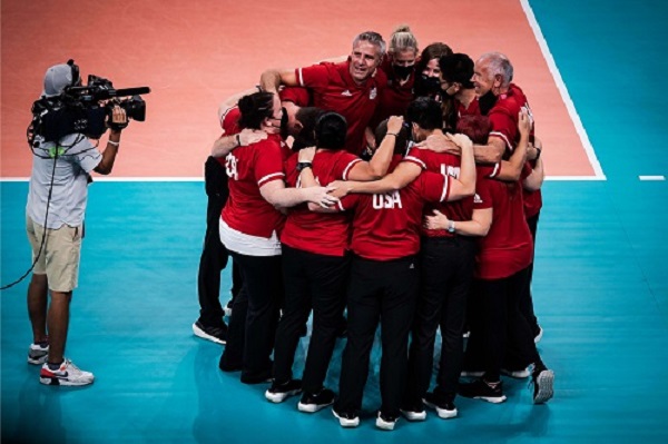 Karch Kiraly: Voleybol Bize Hayattaki Önemli Şeyleri Öğretiyor