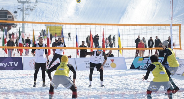 CEV Kar Voleybolu Avrupa Turu Kahramanmaraş'ta sürüyor