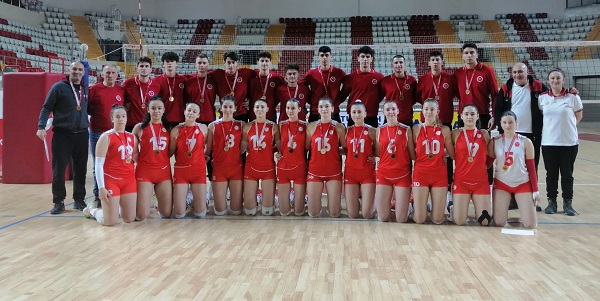 TVF Spor Lisesi Genç Kız ve Erkek Takımları Yenilgi almadan Türkiye Şampiyonası'nda