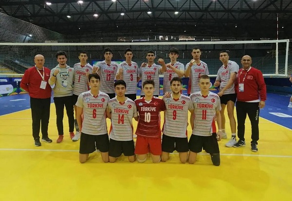 TVF Spor Lisesi ve Acıbadem Doğa Koleji Dünya Şampiyonası’na Galibiyetle Başladı