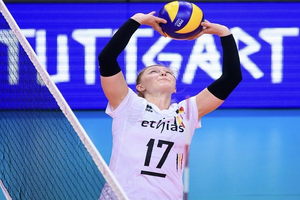 Ailenin tüm bireyleri voleybolcu