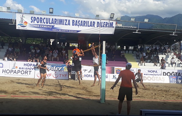 TVF Pro Beach Tour Hopa Etap’ında finalistler belli oldu
