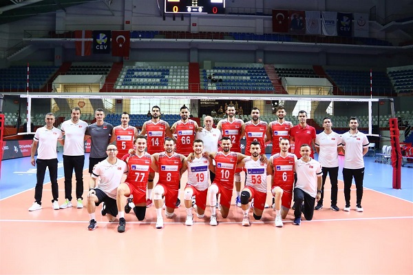 Efeler Danimarka deplasmanında, maç trtspor.com.tr'de