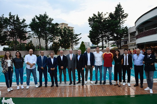 Galatasaray'da Yeni Sezon Törenle Açıldı