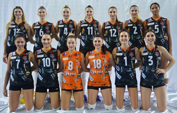 Sakarya Voleybol'dan yeni sezona merhaba