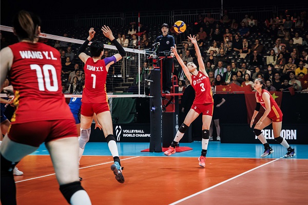 İlk yarı finalist İtalya