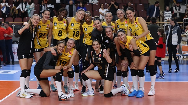 Derbide kazanan VakıfBank rövanşı aldı