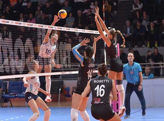 Sarıyer Belediyespor 3-2'ye abone