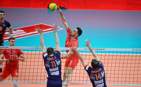 Ziraat Bankkart Play Off turunda