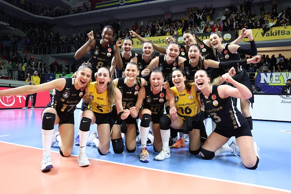Son Şampiyon VakıfBank, Süper Final’de sahne alıyor