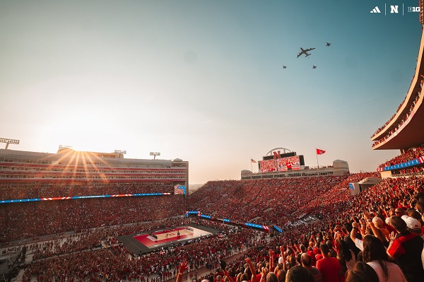 VİDEO HABER: “Voleybol Günü” etkinliğini 92.003 seyirci izledi