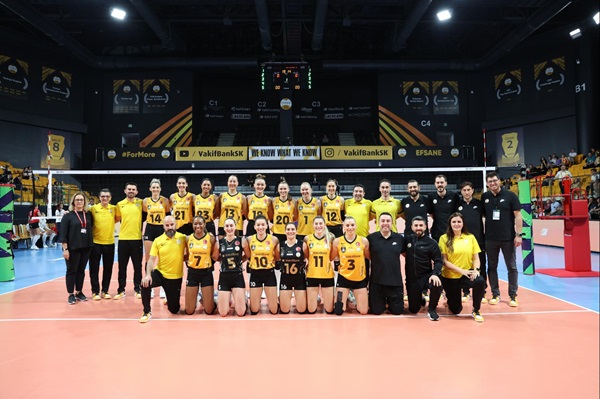 VakıfBank Şampiyonlar Ligi'ne Set Vermeden Başladı