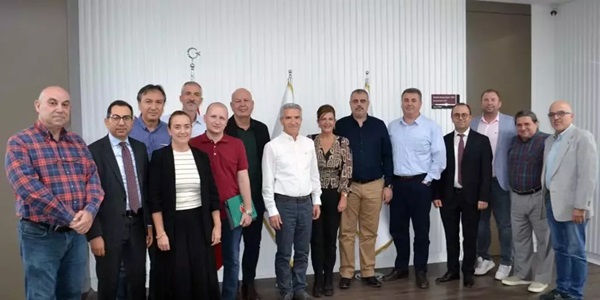 Karşıyaka'da yeni şube yönetimi açıklandı