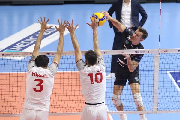 AXA Sigorta Efeler Ligi’nde 12. Hafta Sona Erdi