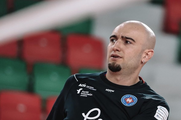 Azerbaycan'dan Efeler Ligi'ne transfer