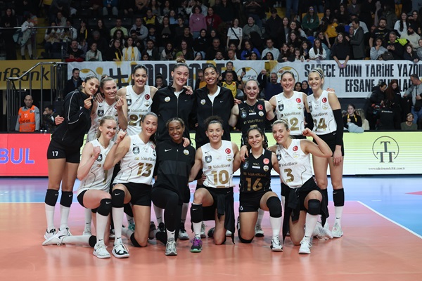 VakıfBank üst üste 20. maçını kazandı