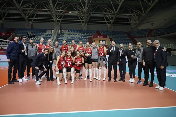THY, Kuzeyboru'ya 1 set verdi, Yarı Final vizesi vermedi